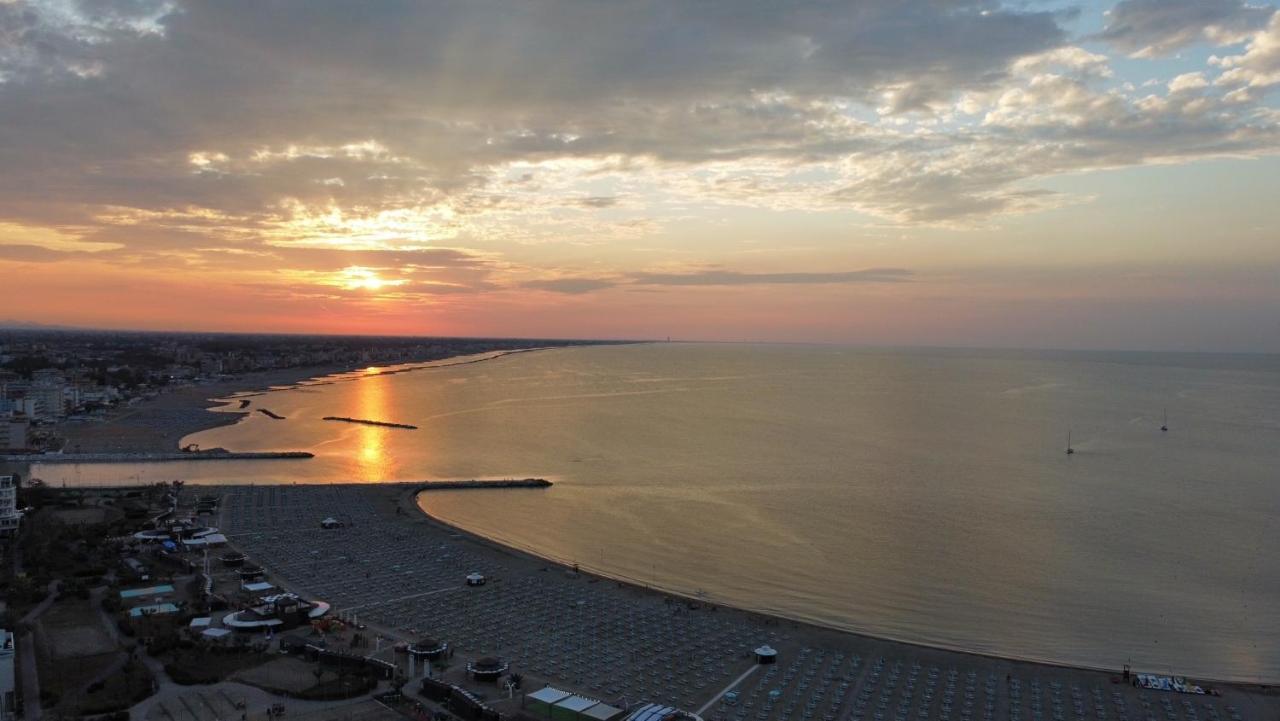 Hotel St Gregory Park ريميني المظهر الخارجي الصورة